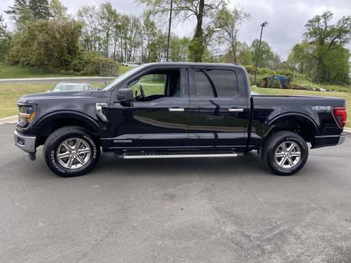 AGATE BLACK METALLIC 2024 Ford F-150 XLT