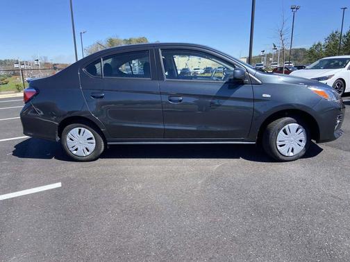 2024 Mitsubishi Mirage G4 ES