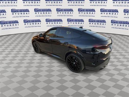 2021 BMW X6 sDrive40i