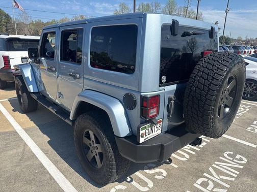 2012 Jeep Wrangler Unlimited Sahara