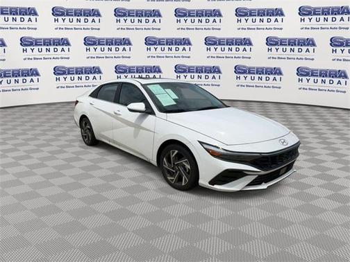 2025 Hyundai ELANTRA SEL