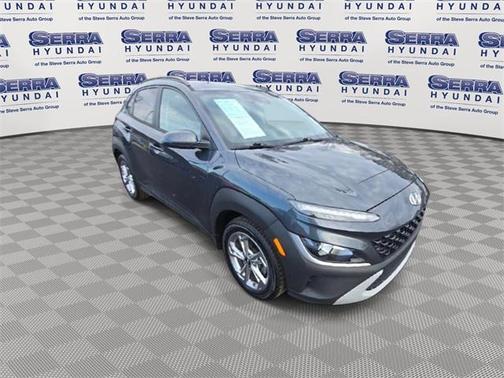 2022 Hyundai KONA SEL