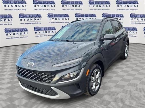 2022 Hyundai KONA SEL