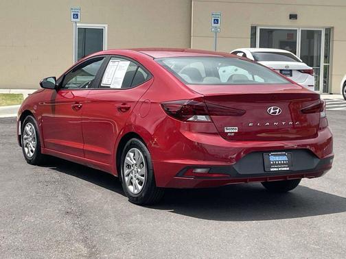 Scarlet Red Pearl 2020 Hyundai ELANTRA SE