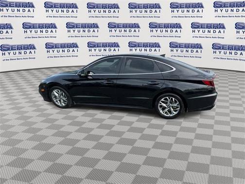 2022 Hyundai SONATA SEL