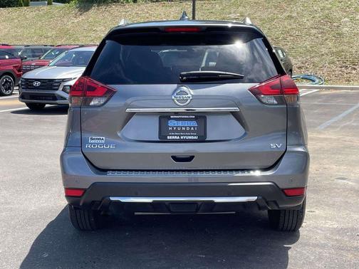 Gun Metallic 2020 Nissan Rogue SV