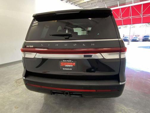 INFINITE BLACK 2022 Lincoln Navigator Black Label