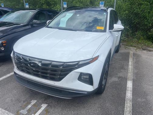 Serenity White Pearl 2023 Hyundai TUCSON Limited