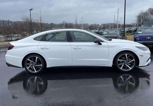 2023 Hyundai SONATA SEL Plus