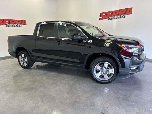 Crystal Black Pearl 2026 Honda Ridgeline RTL