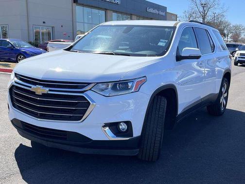 2021 Chevrolet Traverse LT Leather