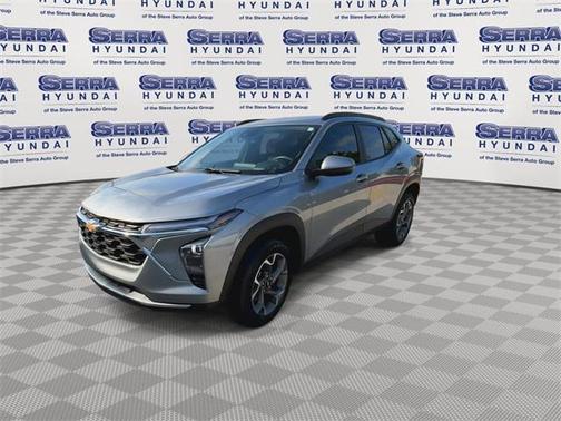 Sterling Gray Metallic 2024 Chevrolet Trax LT