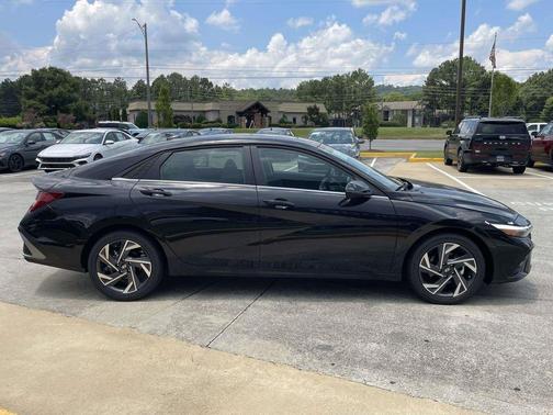 Abyss Black 2026 Hyundai ELANTRA Limited