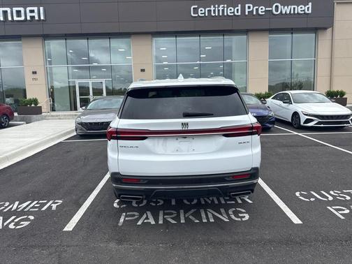 Summit White 2025 Buick Enclave Preferred FWD