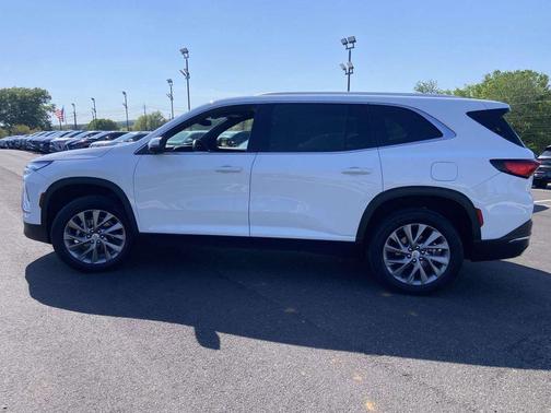 2025 Buick Enclave Preferred FWD