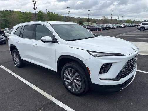 Summit White 2025 Buick Enclave Preferred FWD