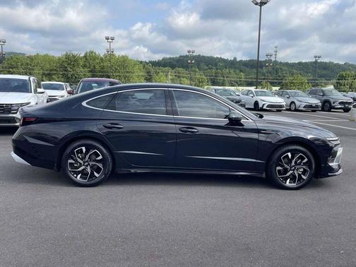 Carbon Blue 2024 Hyundai SONATA SEL