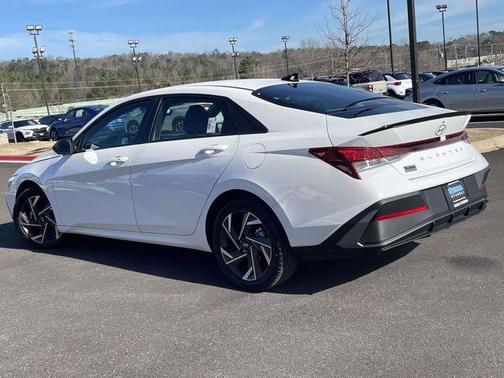 2025 Hyundai ELANTRA Sport