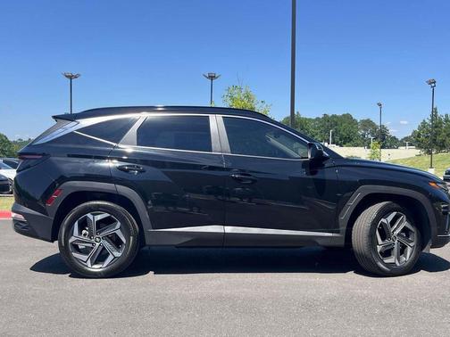 Black Pearl 2024 Hyundai TUCSON Hybrid SEL Convenience
