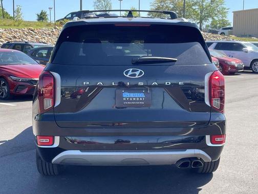 Becketts Black 2021 Hyundai PALISADE Limited