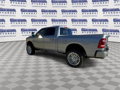 2024 RAM 2500 Laramie Crew Cab 4x4 6'4' Box