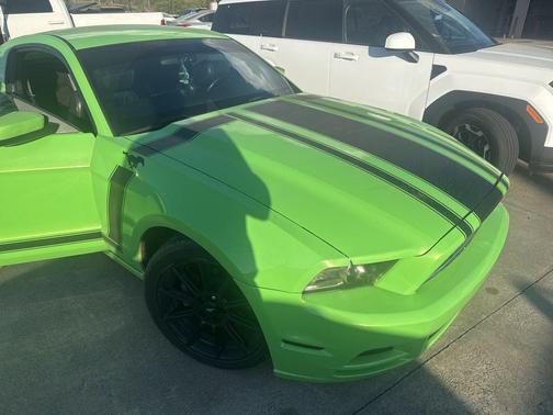 2014 Ford Mustang V6 Premium