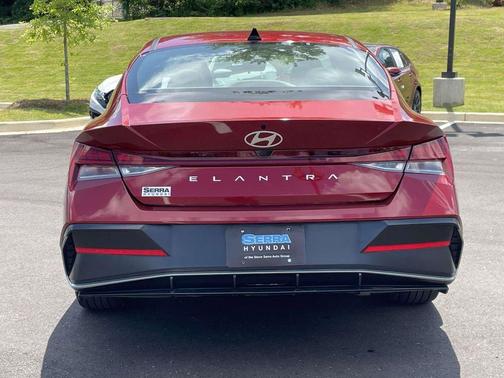 Ultimate Red 2025 Hyundai ELANTRA SEL