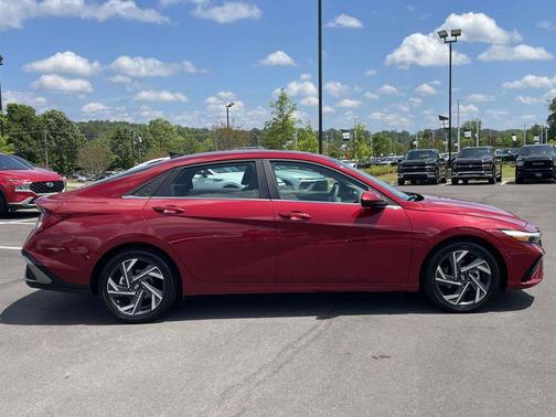 Ultimate Red 2025 Hyundai ELANTRA SEL