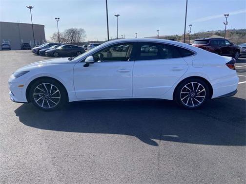 2023 Hyundai SONATA Limited