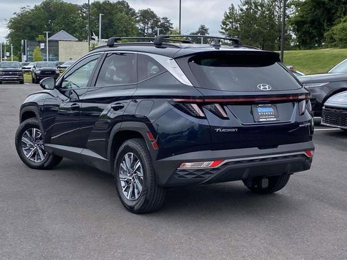 Deep Sea 2022 Hyundai TUCSON Hybrid Blue