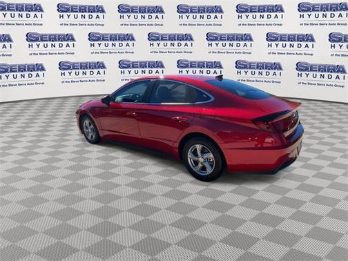 2022 Hyundai SONATA SE