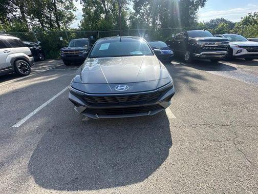 Fluid Metal 2025 Hyundai ELANTRA Sport