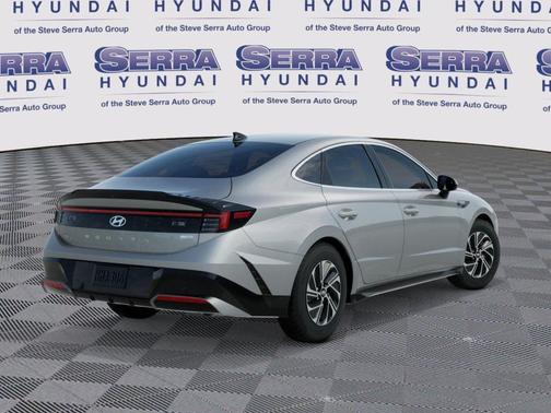 2026 Hyundai SONATA Hybrid Base