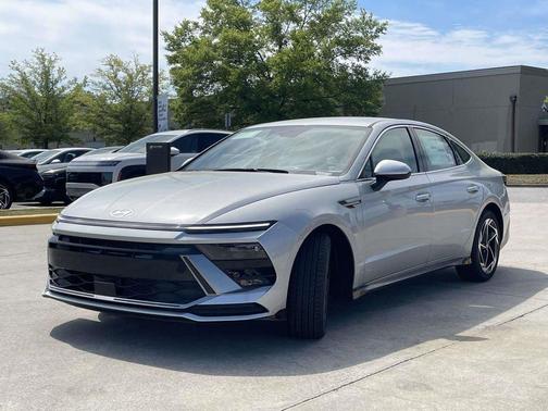 Aero Silver 2026 Hyundai SONATA SEL