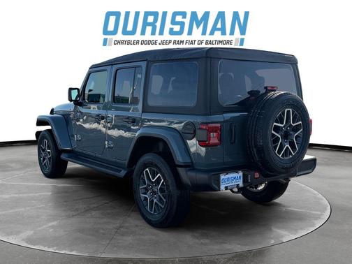 2026 Jeep Wrangler 4-Door Sahara 4x4