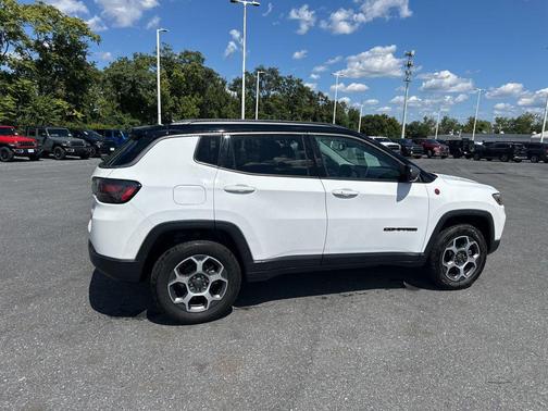 2022 Jeep Compass Trailhawk