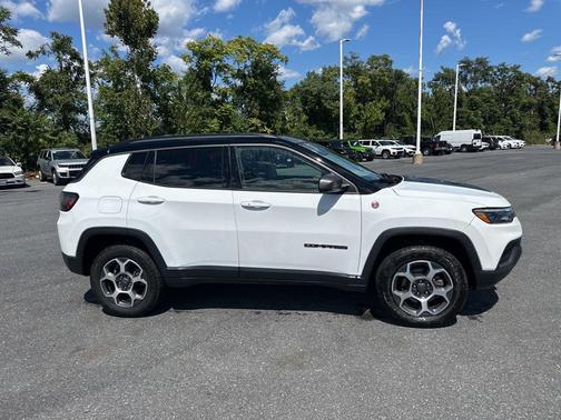 2022 Jeep Compass Trailhawk
