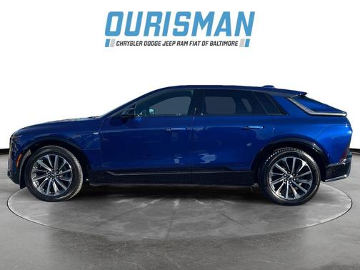 2024 Cadillac LYRIQ Sport