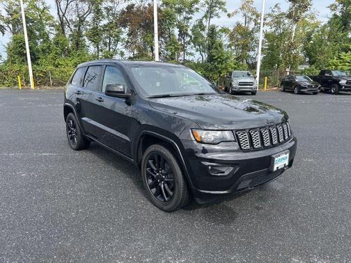 2020 Jeep Grand Cherokee Altitude