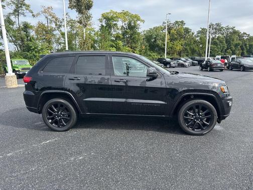 2020 Jeep Grand Cherokee Altitude