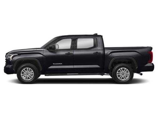 Midnight Black Metallic 2022 Toyota Tundra SR5