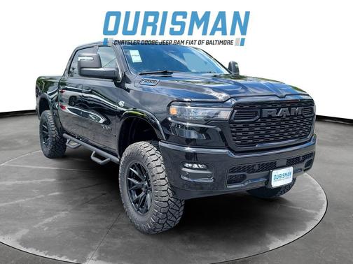 Diamond Black Crystal Pearlcoat 2026 RAM 1500 Big Horn/Lone Star