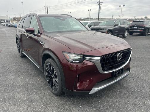 2024 Mazda CX-90 PHEV Premium Plus