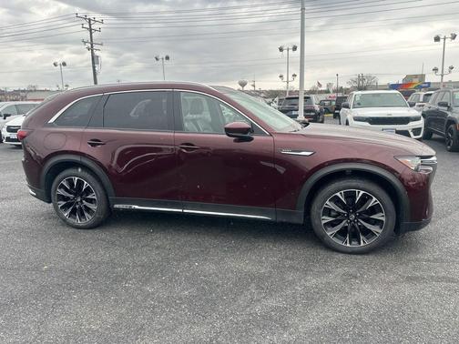 2024 Mazda CX-90 PHEV Premium Plus