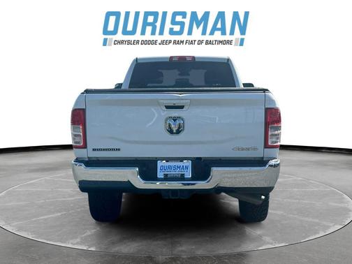 2021 RAM 2500 Big Horn Crew Cab 4x4 8' Box