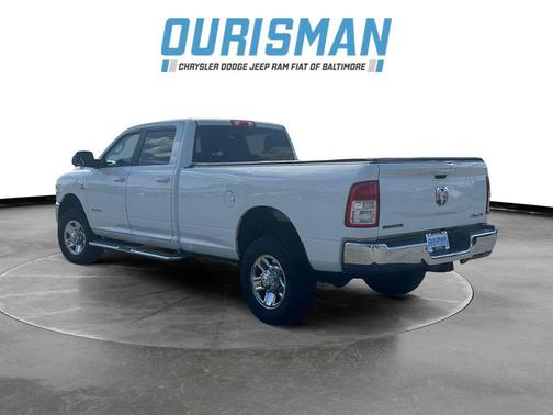 2021 RAM 2500 Big Horn Crew Cab 4x4 8' Box