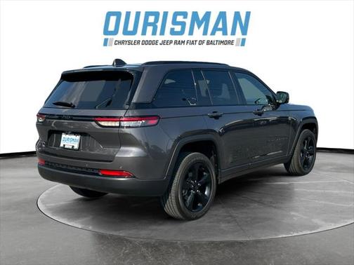 2023 Jeep Grand Cherokee Altitude
