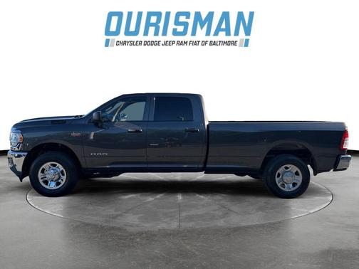 Granite Crystal Metallic Clearcoat 2022 RAM 2500 Tradesman Crew Cab 4x2 8' Box