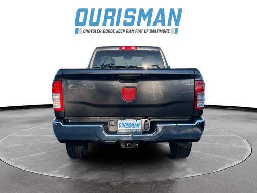 Granite Crystal Metallic Clearcoat 2022 RAM 2500 Tradesman Crew Cab 4x2 8' Box