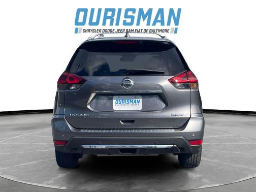 Gun Metallic 2020 Nissan Rogue SL